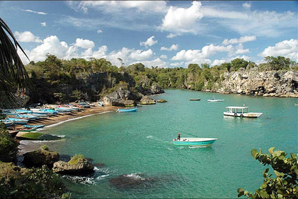 Hotel El Viejo Pirata Boca de Yuma Exteriör bild