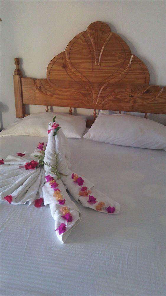 Hotel El Viejo Pirata Boca de Yuma Exteriör bild