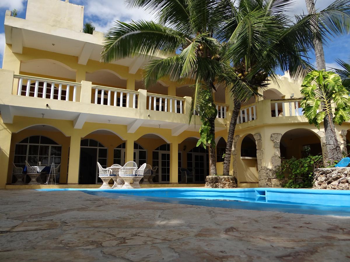 Hotel El Viejo Pirata Boca de Yuma Exteriör bild
