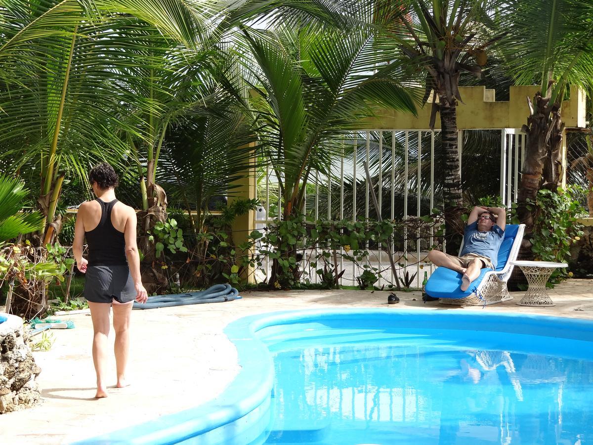 Hotel El Viejo Pirata Boca de Yuma Exteriör bild