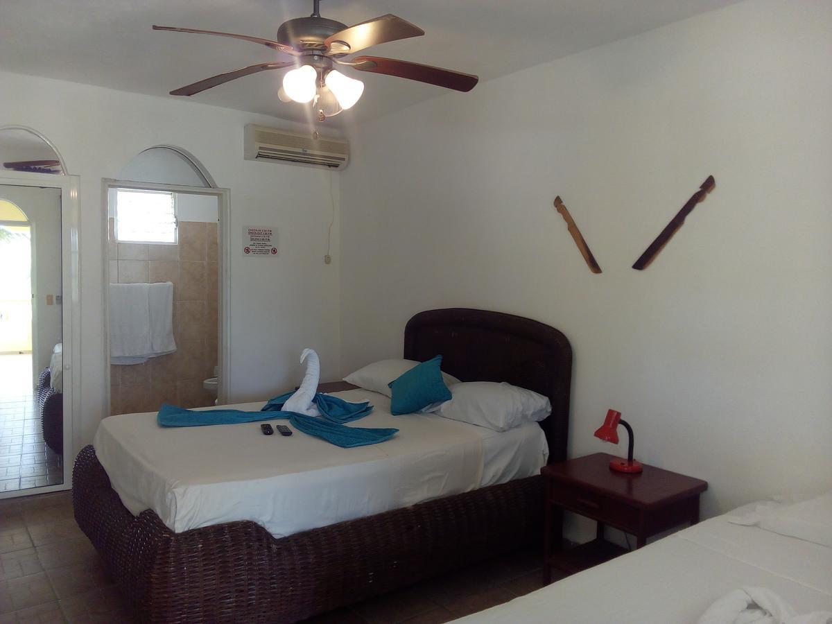 Hotel El Viejo Pirata Boca de Yuma Exteriör bild